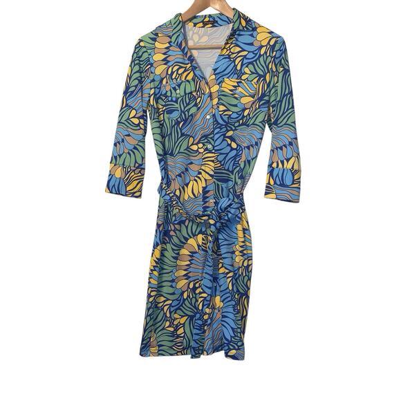 J. McLaughlin Dresses & Skirts - J. McLaughlin Brynn Lyford Jersey Multicolor Retro Print Shirt Dress EUC Size S